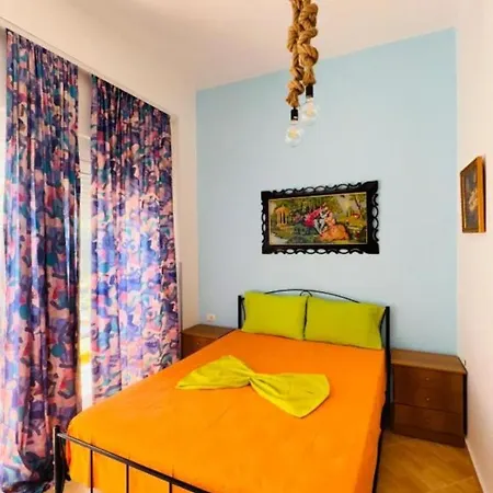 شقة Colorful ساراندا
